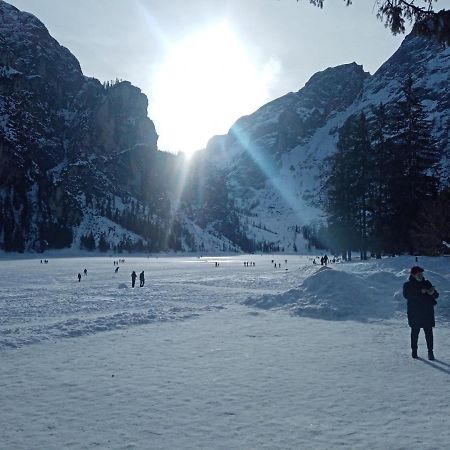 Relax Al Lago Di Braies ブラーイエス エクステリア 写真